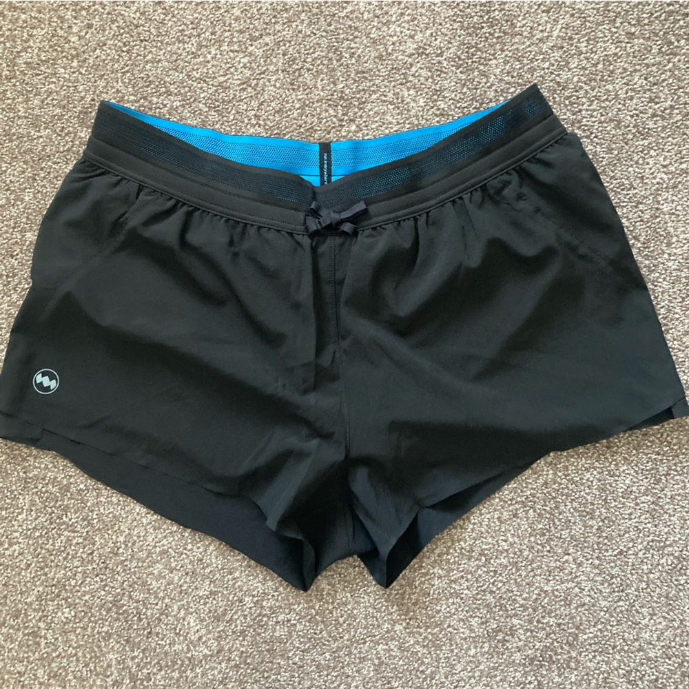 Janji Blue Athletic Apparel